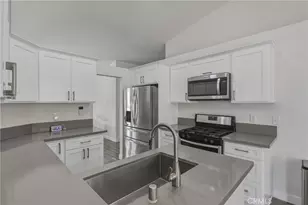 23205 Wildwood, Perris, CA 92570 - Photo 9