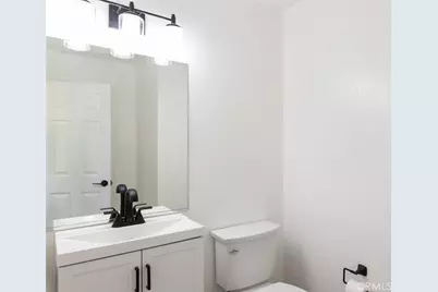 17622 Sutherland, Lake Elsinore, CA 92530 - Photo 11