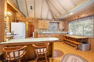 29059 Hook Creek Rd, Cedar Glen, CA 92321 - Photo 9