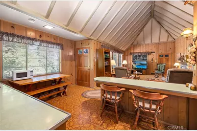 29059 Hook Creek Road, Cedar Glen, CA 92321 - Photo 13