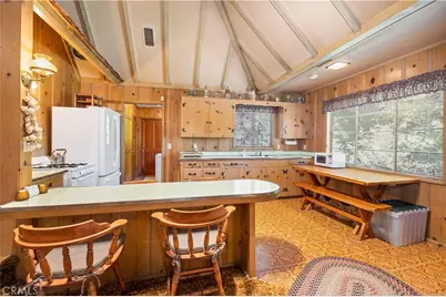 29059 Hook Creek Road, Cedar Glen, CA 92321 - Photo 9