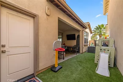 13895 Bell Way, Fontana, CA 92336 - Photo 25