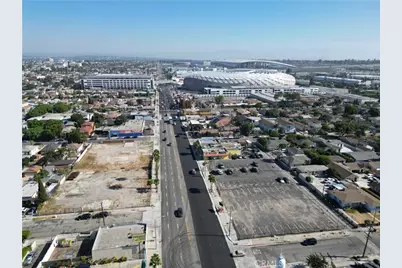10500 S Prairie Avenue, Inglewood, CA 90303 - Photo 17