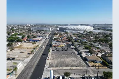 10500 S Prairie Avenue, Inglewood, CA 90303 - Photo 7