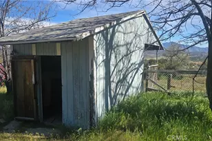 57313 Holland Ln, Anza, CA 92539 - Photo 15