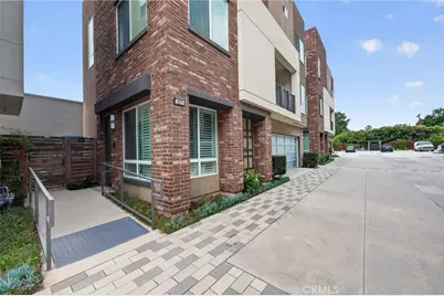 821 Brickyard, Costa Mesa, CA 92627 - Photo 5