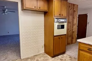 405 S Gilbert, Hemet, CA 92543 - Photo 9