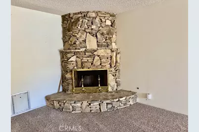 405 S Gilbert, Hemet, CA 92543 - Photo 5