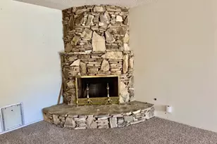 405 S Gilbert, Hemet, CA 92543 - Photo 5