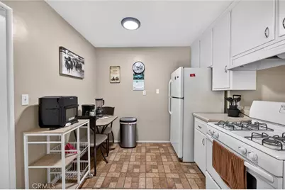 514 E Victory Avenue, Banning, CA 92220 - Photo 17