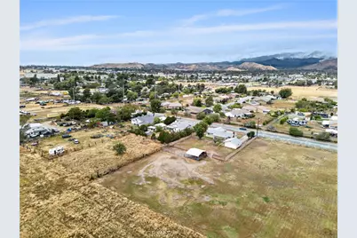 514 E Victory Avenue, Banning, CA 92220 - Photo 55