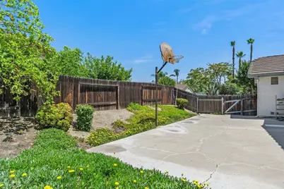 6437 Jaguar, Riverside, CA 92506 - Photo 13