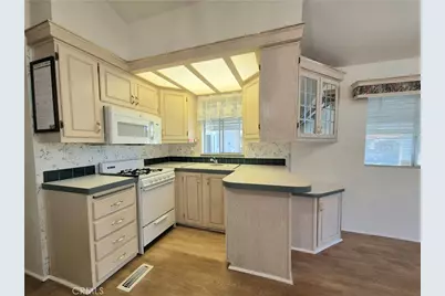 1295 S Cawston #146, Hemet, CA 92545 - Photo 11