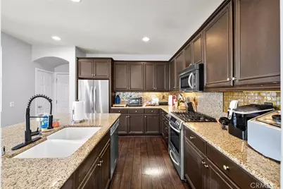 27737 Bluebell Court, Murrieta, CA 92562 - Photo 5