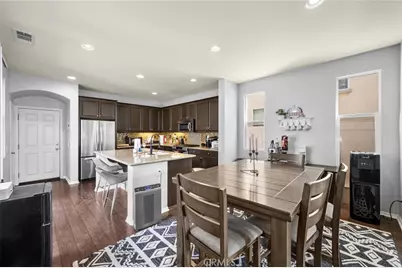 27737 Bluebell Court, Murrieta, CA 92562 - Photo 9