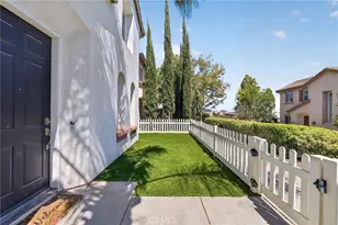 27737 Bluebell Ct, Murrieta, CA 92562 - Photo 7