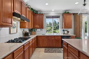 35875 Murano, Murrieta, CA 92562 - Photo 13