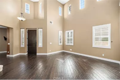 30214 Trois Valley, Murrieta, CA 92563 - Photo 11