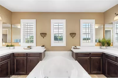 30214 Trois Valley, Murrieta, CA 92563 - Photo 29