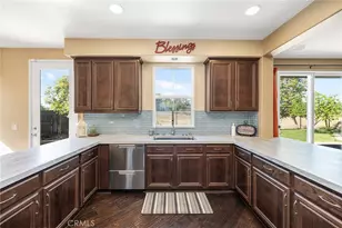 30214 Trois Valley, Murrieta, CA 92563 - Photo 19