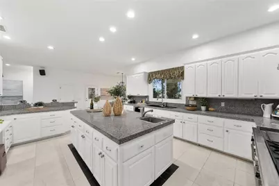 43110 Palomino, Temecula, CA 92590 - Photo 17