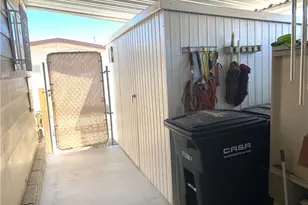 1053 W Johnston Ave, Hemet, CA 92543 - Photo 55