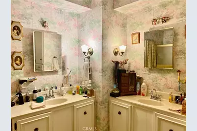 1053 W Johnston Avenue, Hemet, CA 92543 - Photo 35