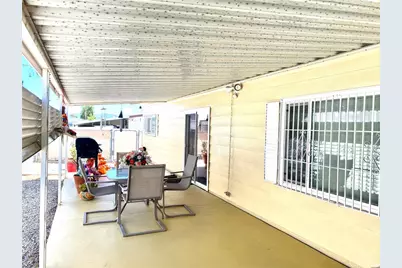 1053 W Johnston Avenue, Hemet, CA 92543 - Photo 5