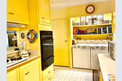 1053 W Johnston Avenue, Hemet, CA 92543 - Photo 13