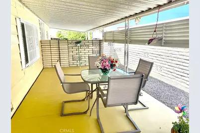 1053 W Johnston Avenue, Hemet, CA 92543 - Photo 57