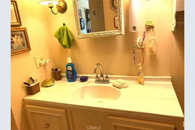 1053 W Johnston Avenue, Hemet, CA 92543 - Photo 29