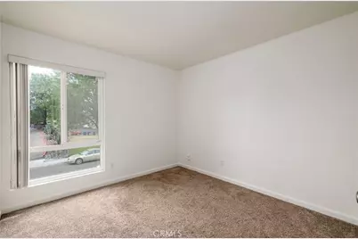 2536 White Oak Pl #2, Escondido, CA 92027 - Photo 13