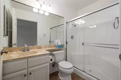 2536 White Oak Pl #2, Escondido, CA 92027 - Photo 17