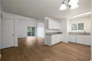 2536 White Oak Pl, Escondido, CA 92027 - Photo 9