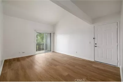 2536 White Oak Pl #2, Escondido, CA 92027 - Photo 3