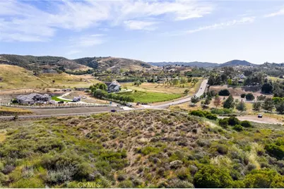 38550 King Court, Murrieta, CA 92562 - Photo 11