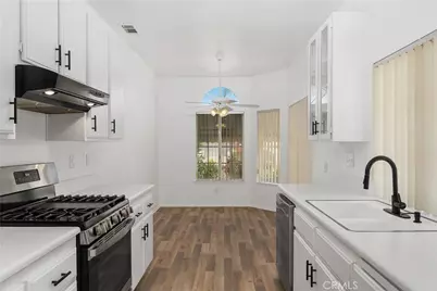 27335 Uppercrest Court, Menifee, CA 92586 - Photo 11