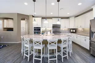 37698 Golden Eagle Ave, Murrieta, CA 92563 - Photo 15