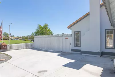 39516 Garin Drive, Murrieta, CA 92562 - Photo 5