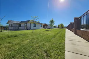 49684 Skyharbor Way, Aguanga, CA 92536 - Photo 23