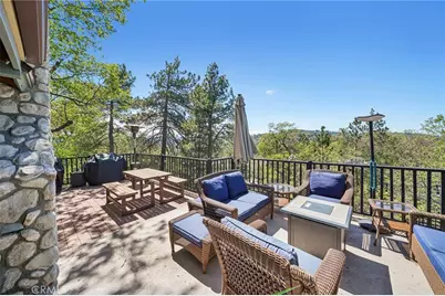 28662 Zion Drive, Lake Arrowhead, CA 92352 - Photo 3