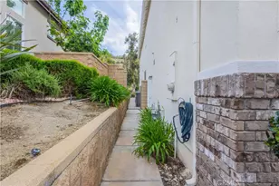 35802 Cherry Bark Way, Murrieta, CA 92562 - Photo 5