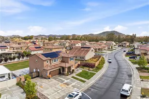 28410 Pinon Ct, Winchester, CA 92596 - Photo 31
