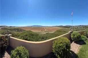 32032 La Serena, Temecula, CA 92591 - Photo 9