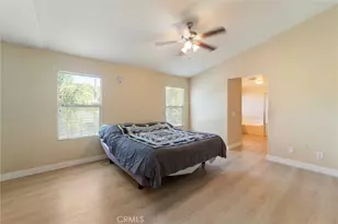 39560 St Honore Dr, Murrieta, CA 92563 - Photo 23