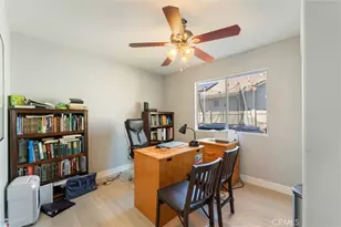 39560 St Honore Dr, Murrieta, CA 92563 - Photo 15