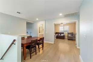 39560 St Honore Dr, Murrieta, CA 92563 - Photo 17