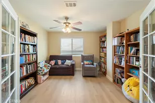 39560 St Honore Dr, Murrieta, CA 92563 - Photo 19