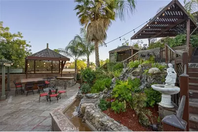23993 Via Madrid, Murrieta, CA 92562 - Photo 3