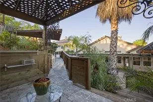 23993 Via Madrid, Murrieta, CA 92562 - Photo 9